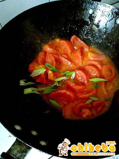 安心养脾胃食谱-茼蒿西红柿疙瘩汤